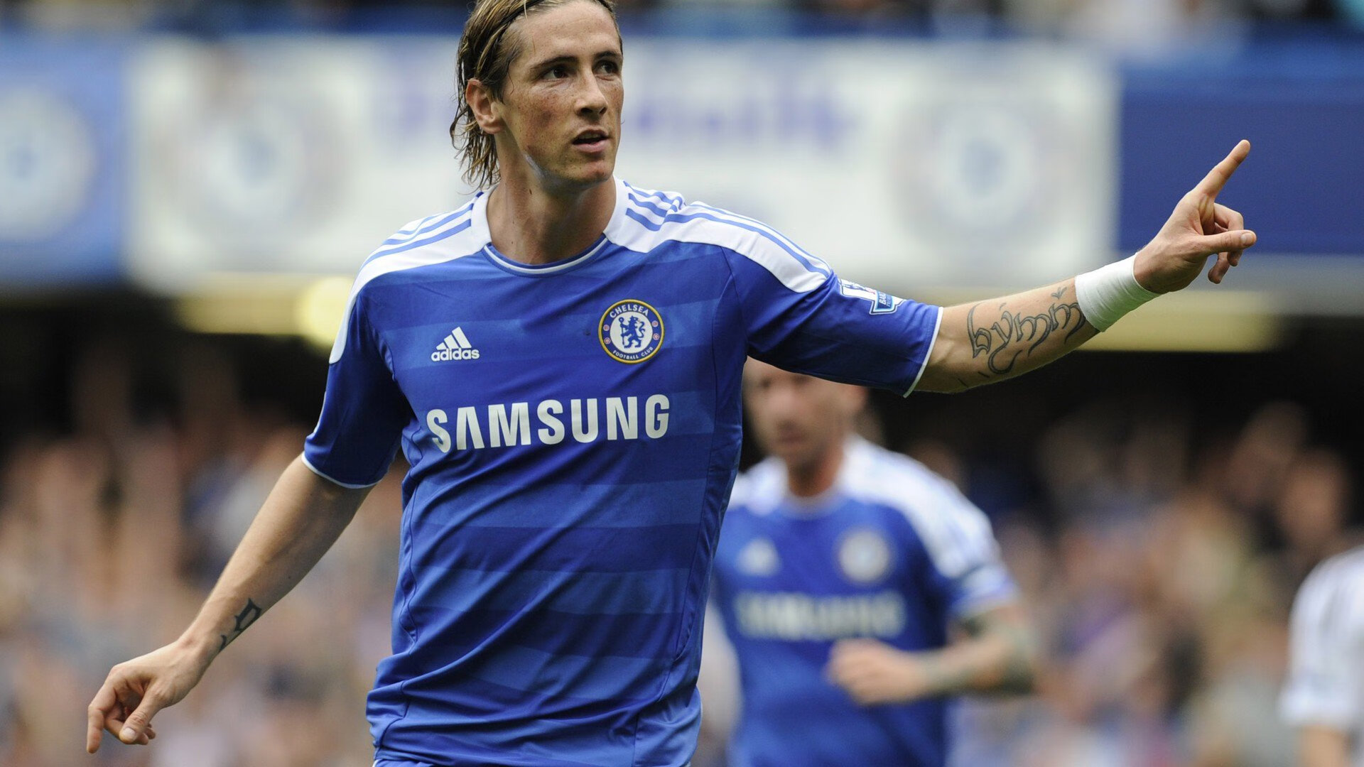 -德国女子70公斤级柔道选手米里亚姆·布特克雷特获得银牌，法国柔道冠军泰德 里内